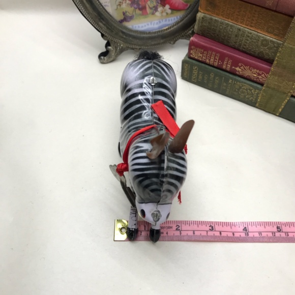 Tin Toy Wind Up Zebra (Non-Functional) Decor Only - Picture 9 of 10